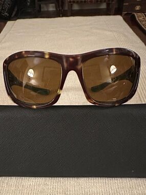 Vintage Oakley Tortoiseshell Oversized Sunglasses with Brown Lenses